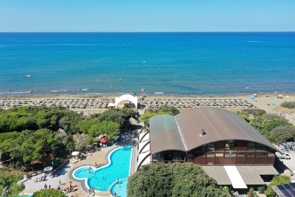 Canado Family Hotel — hotel in Castagneto Carducci