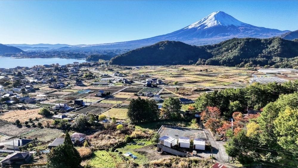 glampark S.O.P Fuji Kawaguchi Lake — 5-Star Luxury Hotel in Fujikawaguchiko, Japan