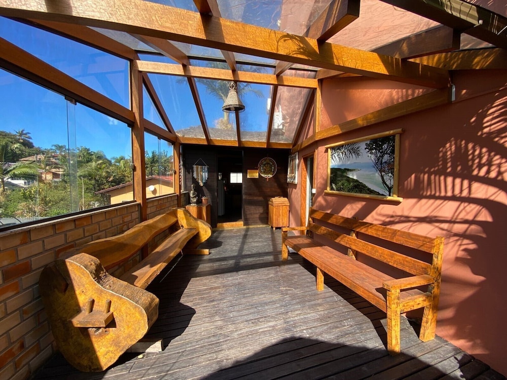 Pousada Ondas do Embaú in Palhoca, Brasil