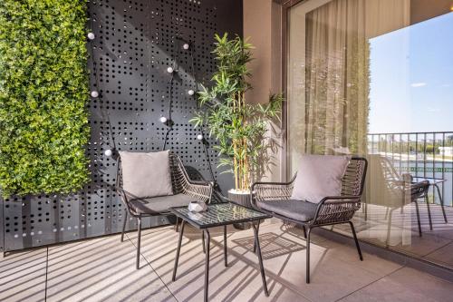 Coffee Residence Deluxe — 4-Star Luxury Hotel in Bucharest, Romania