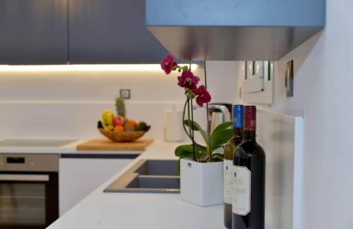 PLÙMA by Platinum River Apartments — 4-Star Luxury Hotel in Potamos, Greece