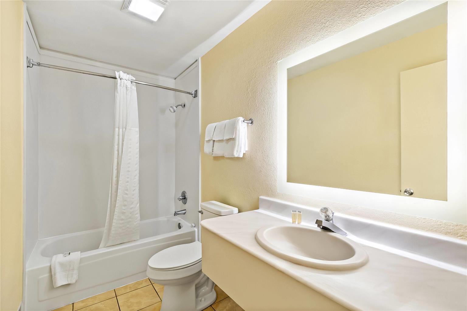 Days Inn by Wyndham Cleveland TN - photo 22