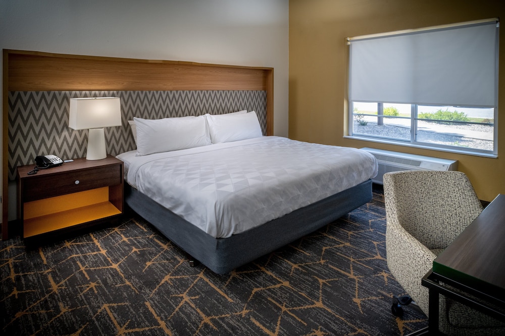 Holiday Inn Hotel & Suites Beckley by IHG - photo 7