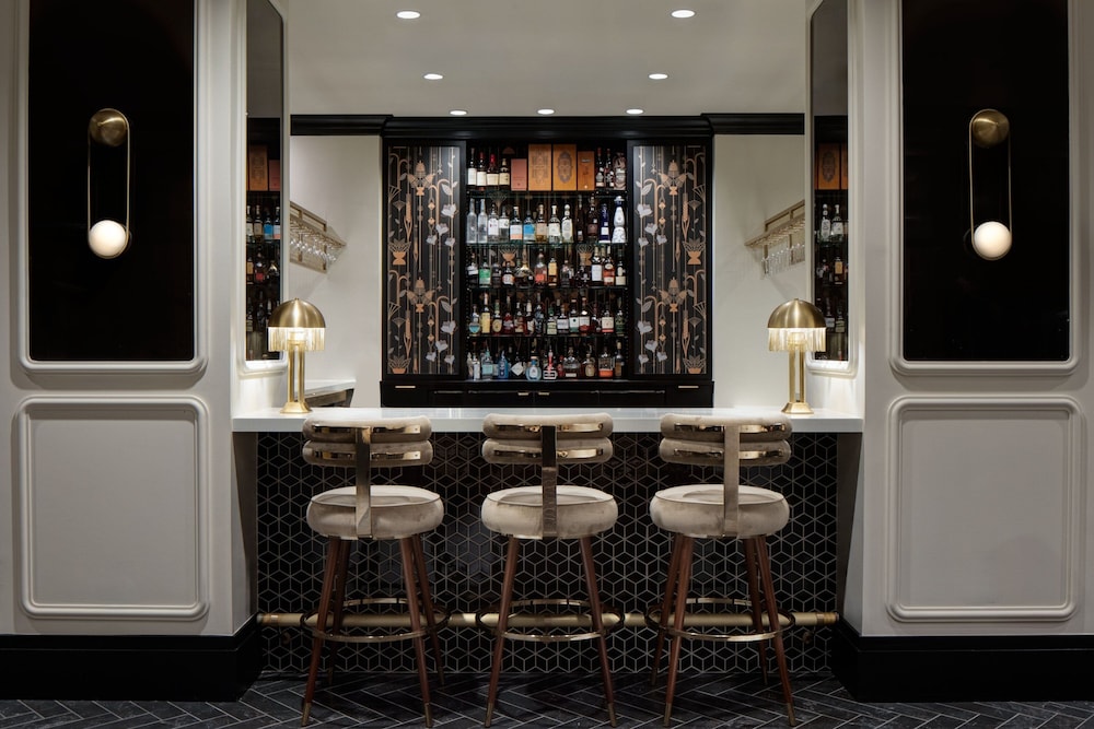 LaSalle Boutique Hotel - photo 35