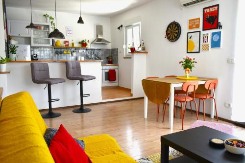 Luna House — 4-Star Luxury Hotel in Sutivan, Croatia