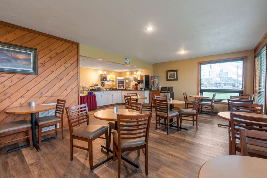 Days Inn by Wyndham Mitchell SD - photo 5