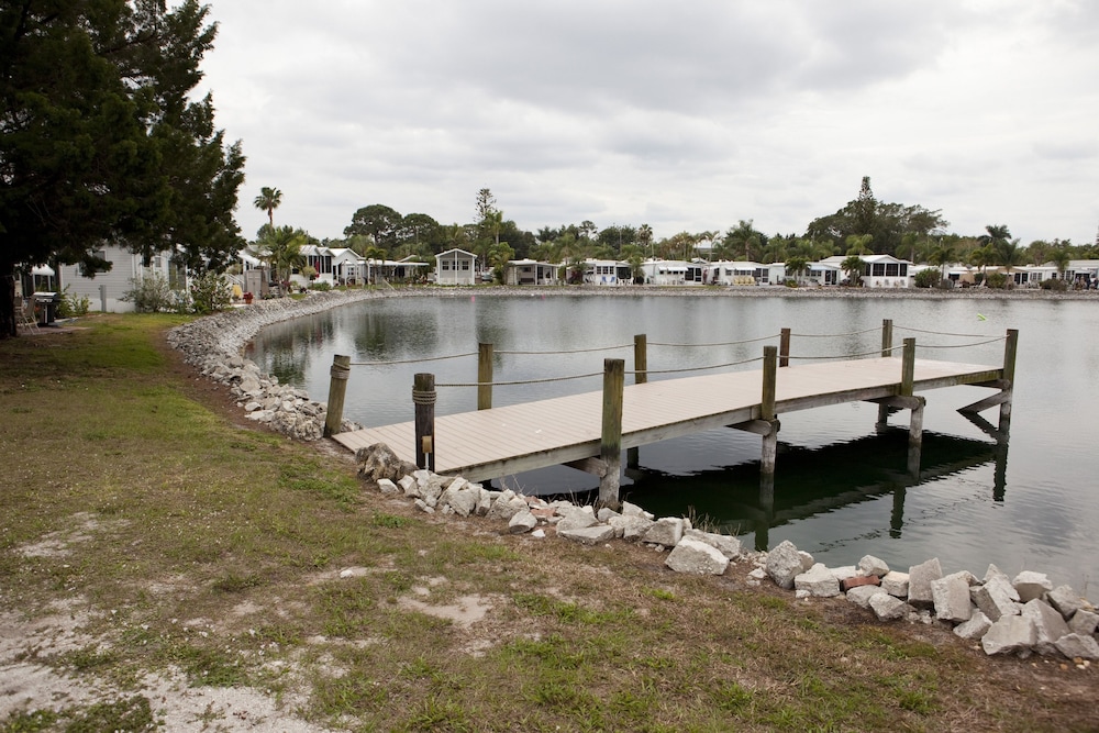 Lake San Marino RV Resort - photo 19
