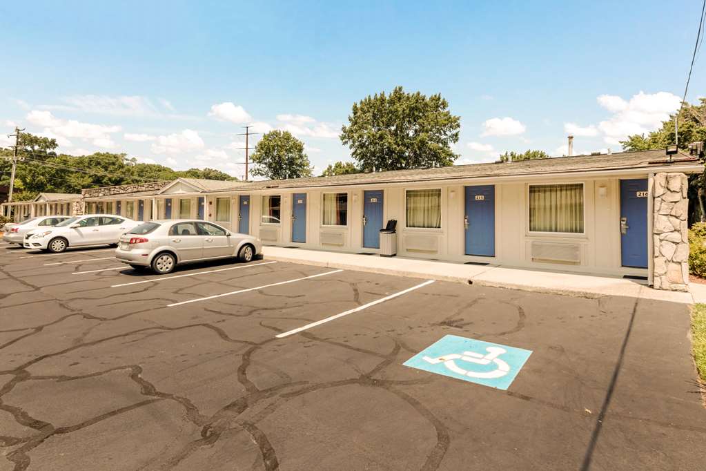 Motel 6 Newport News - photo 13