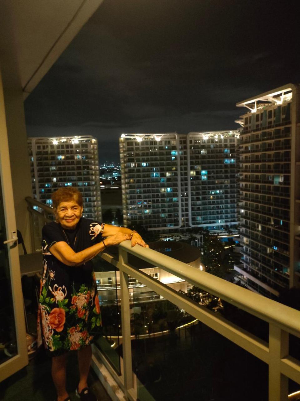 Azure staycation by Marco — 5-Star Luxury Hotel in Manila, Philippines