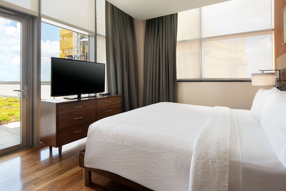 Hilton Garden Inn Long Island City New York - photo 17