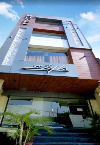 Hotel Skyla - carbon neutral hotel in Unknown City