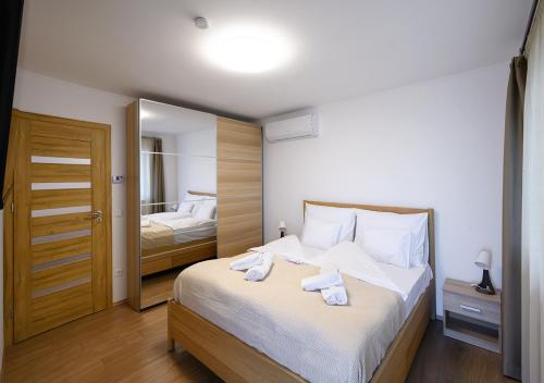 Ady 33 Siófok Premium Apartments — 4-Star Luxury Hotel in Siofok, Hungary