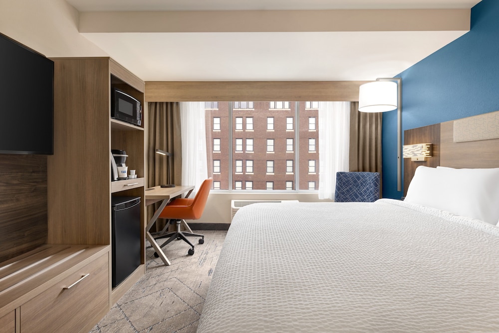 Holiday Inn Express & Suites Evansville Downtown By IHG - photo 20