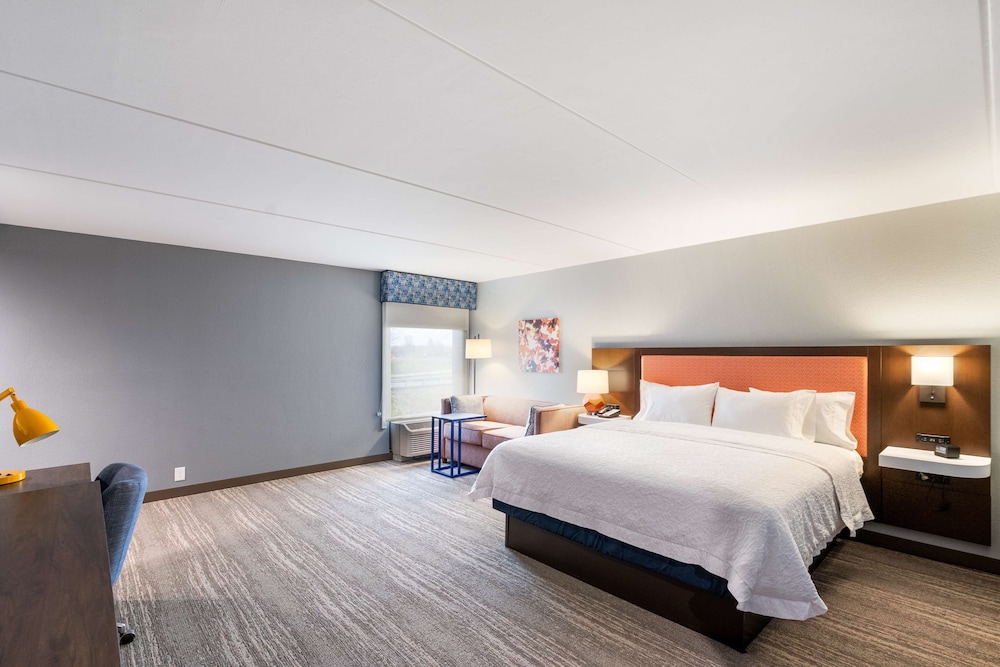 Hampton Inn Winchester N Conference Center VA - photo 17