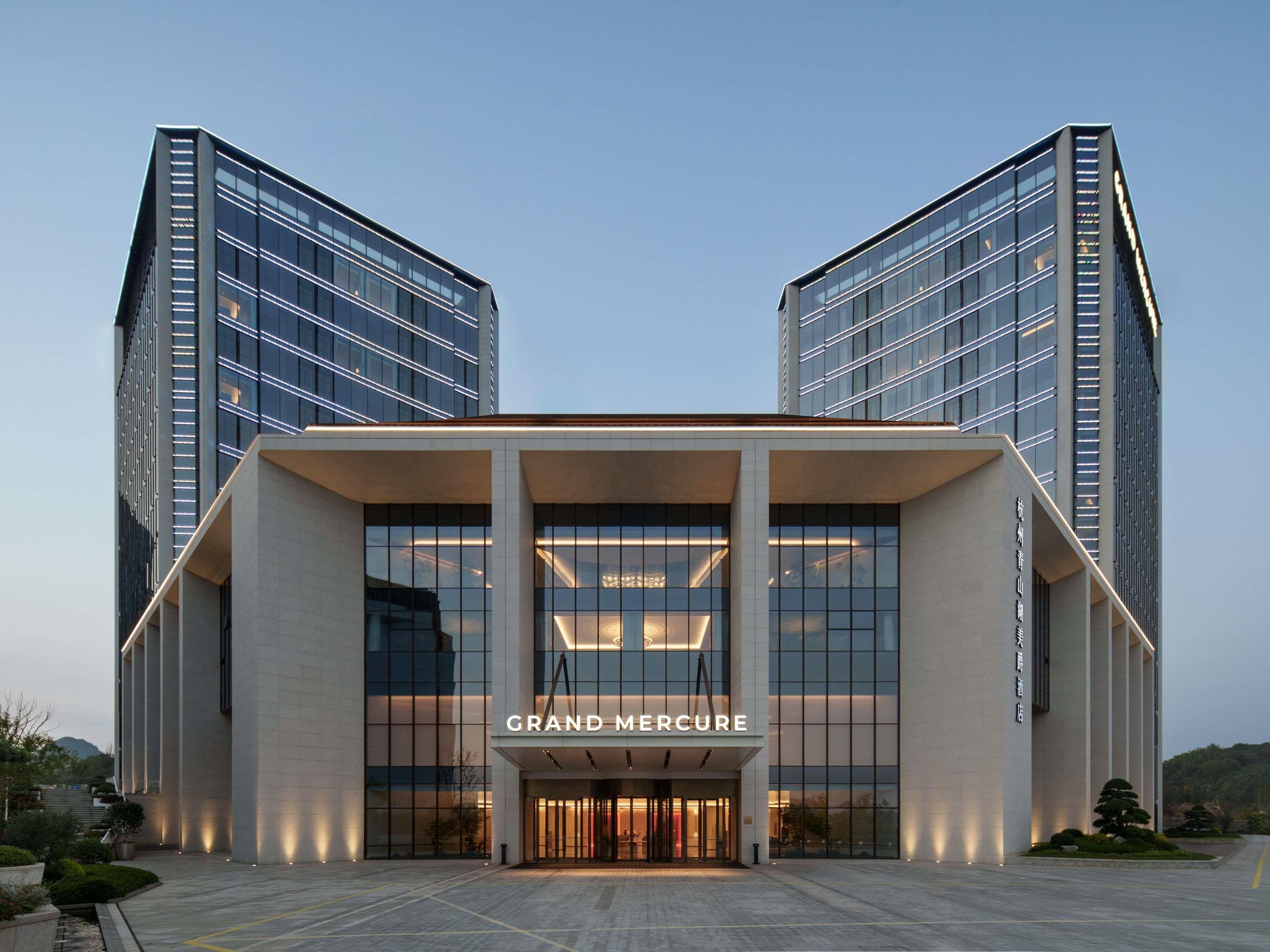 Grand Mercure Hangzhou Qingshan Lake — 4-Star Luxury Hotel in Hangzhou, People's Republic of China