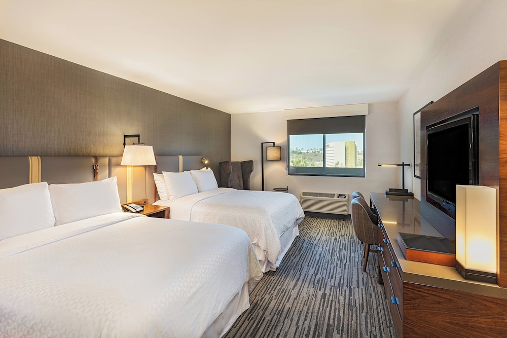 Four Points by Sheraton Los Angeles Westside - photo 10