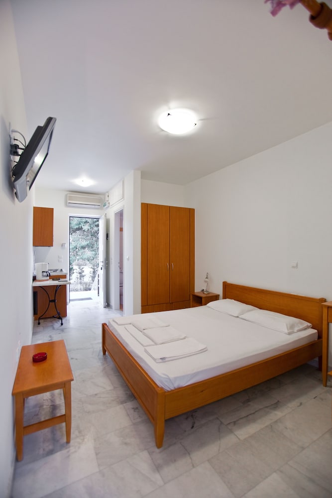Porto Assini — Nafplio — photo 3