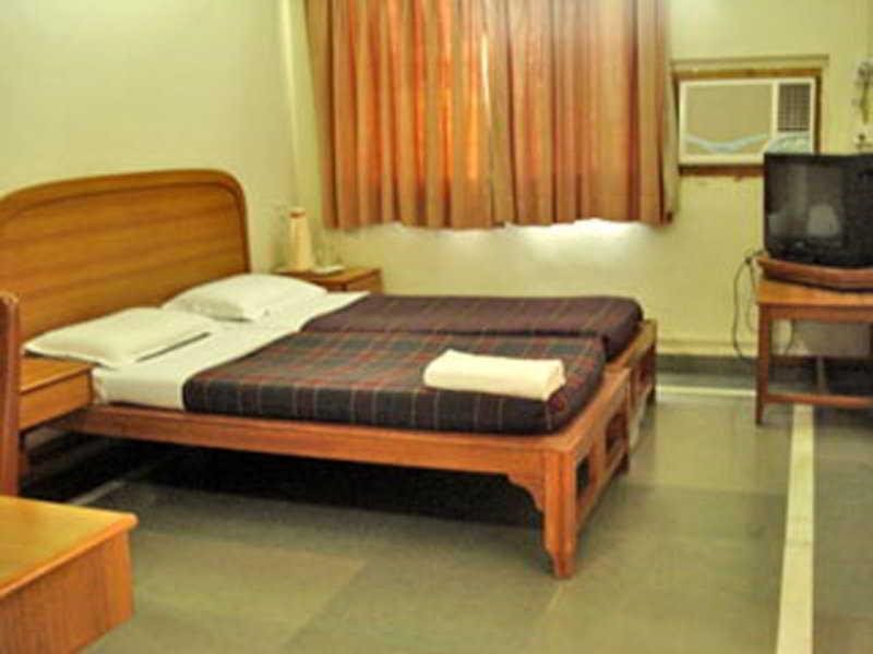 Hotel Meru — Pune — photo 2