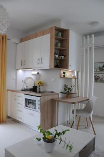 THEA cozy apartment — 4-Star Luxury Hotel in Volos, Greece