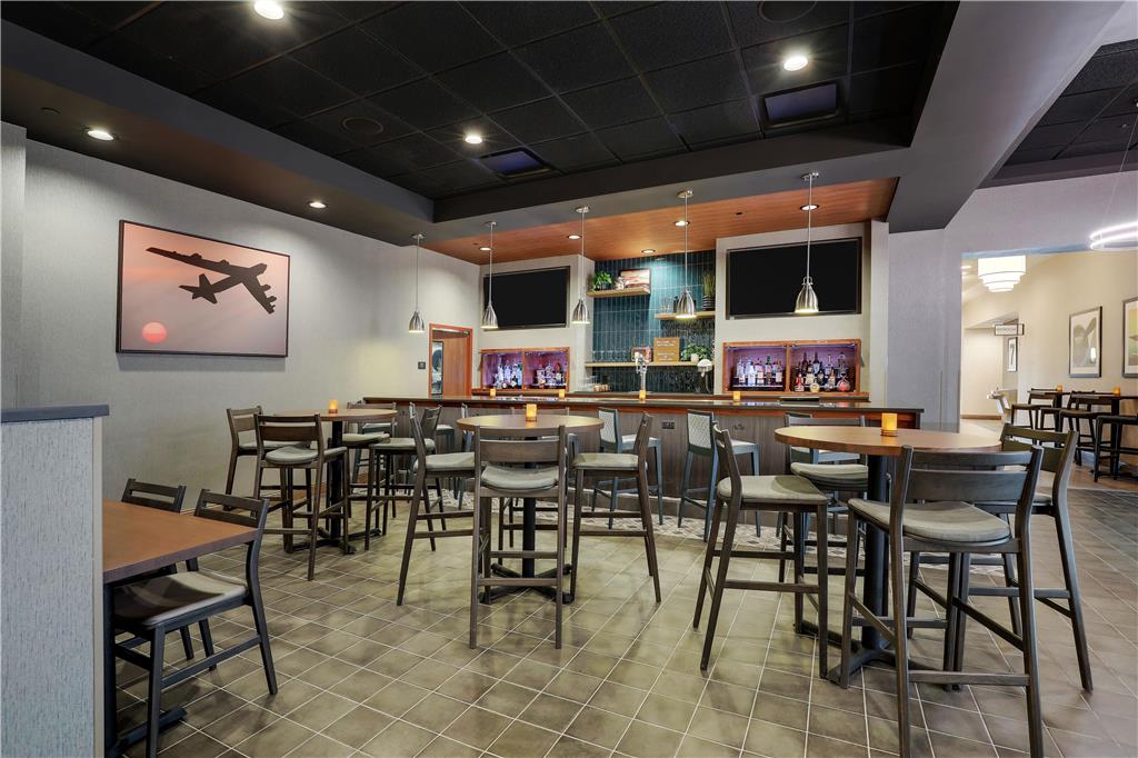 Drury Inn & Suites Dayton North - photo 40