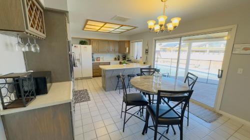 Molino 3 bedroom 2 bath with pool