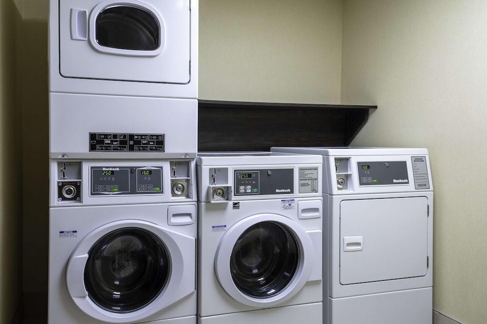 Hampton Inn Conyers - photo 41