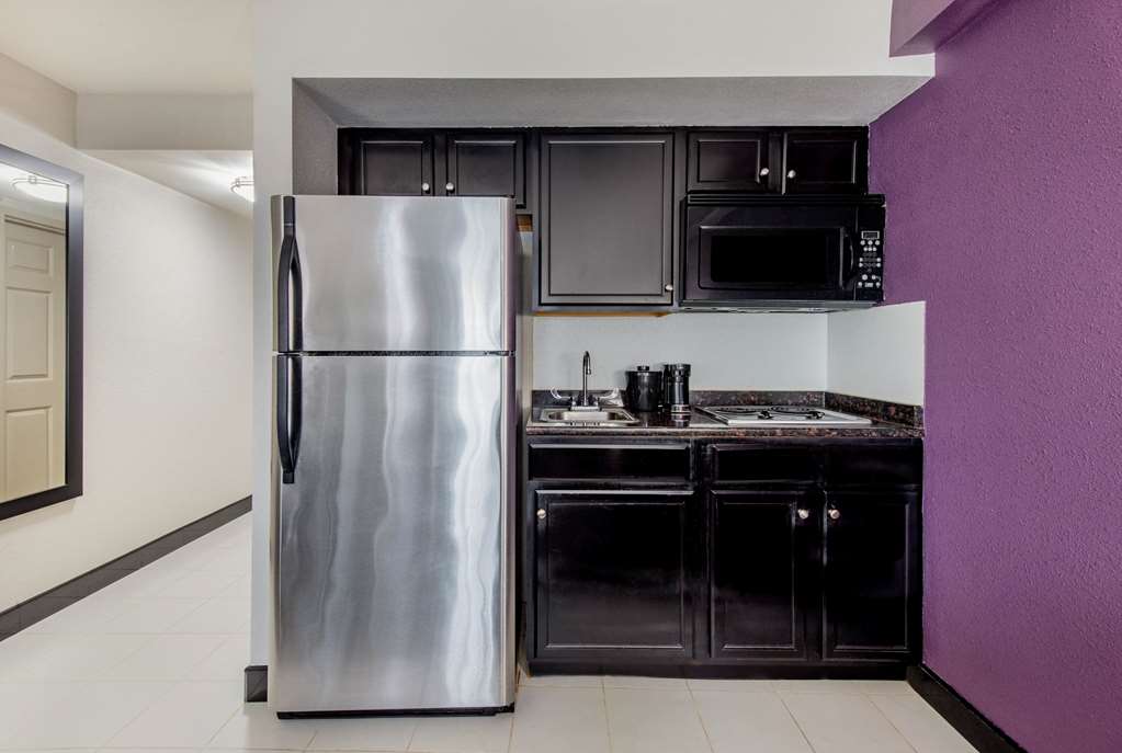 La Quinta Inn by Wyndham West Long Branch NJ Shore Area - photo 23