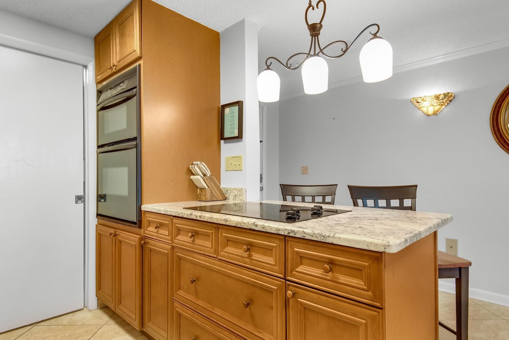 Navarre Towers 104 - photo 12