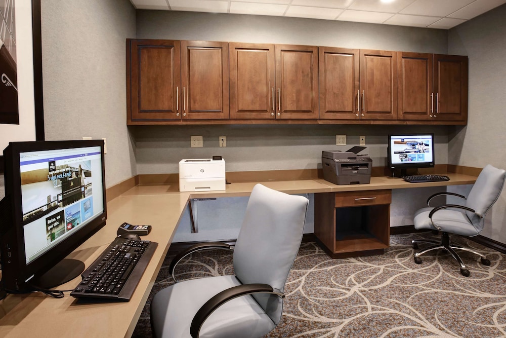 Hampton Inn & Suites Baltimore Aberdeen - photo 30