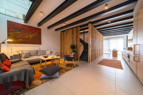 The Hostmaster Gazi la Grande Maison — 4-Star Luxury Hotel in Athens, Greece