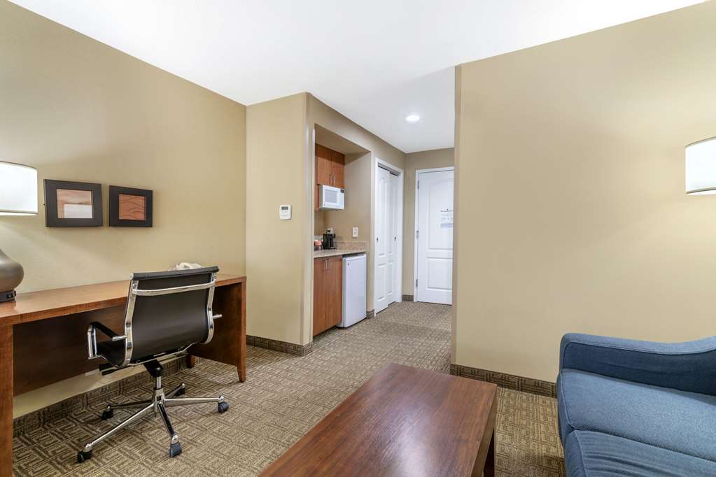 Comfort Inn & Suites Dover Portsmouth - photo 25