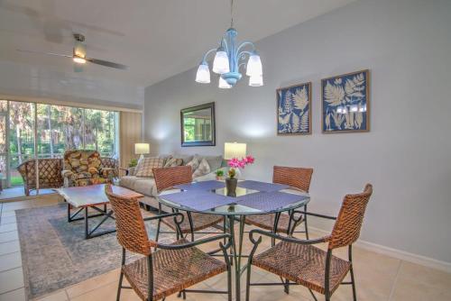 Coral Falls of Lely w Tiki Huts & Heated Pool - photo 18