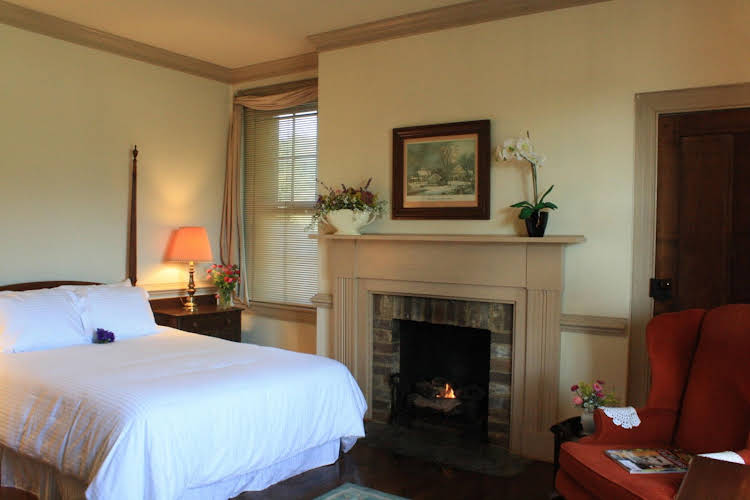 Maple Hall Inn - photo 18
