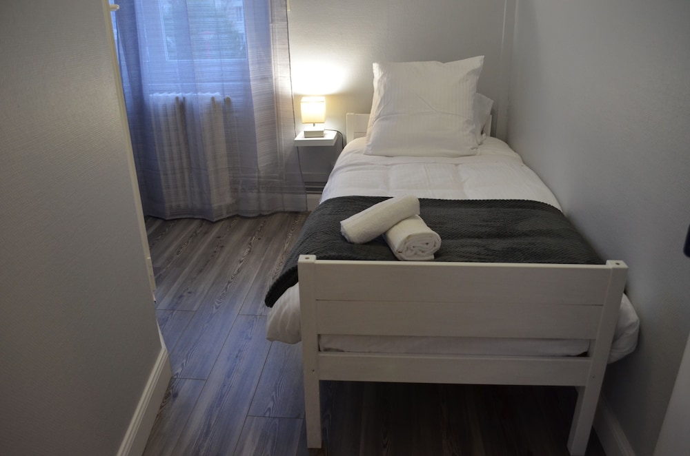 Hotel De France — hotel in Villeneuve-Sur-Lot