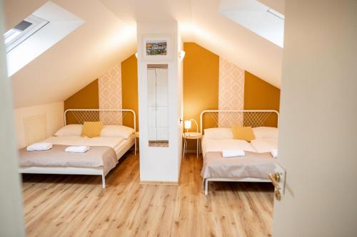 Central 3bdr penthouse with terrace&AC — 4-Star Luxury Hotel in Prague, Czech Republic