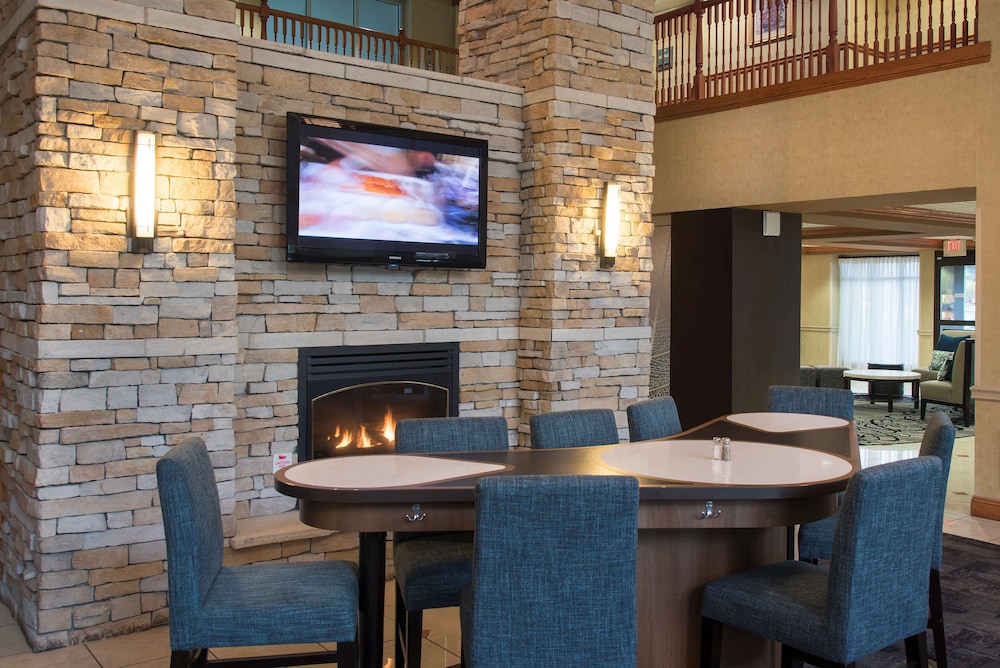 Homewood Suites by Hilton Columbus Airport - photo 4