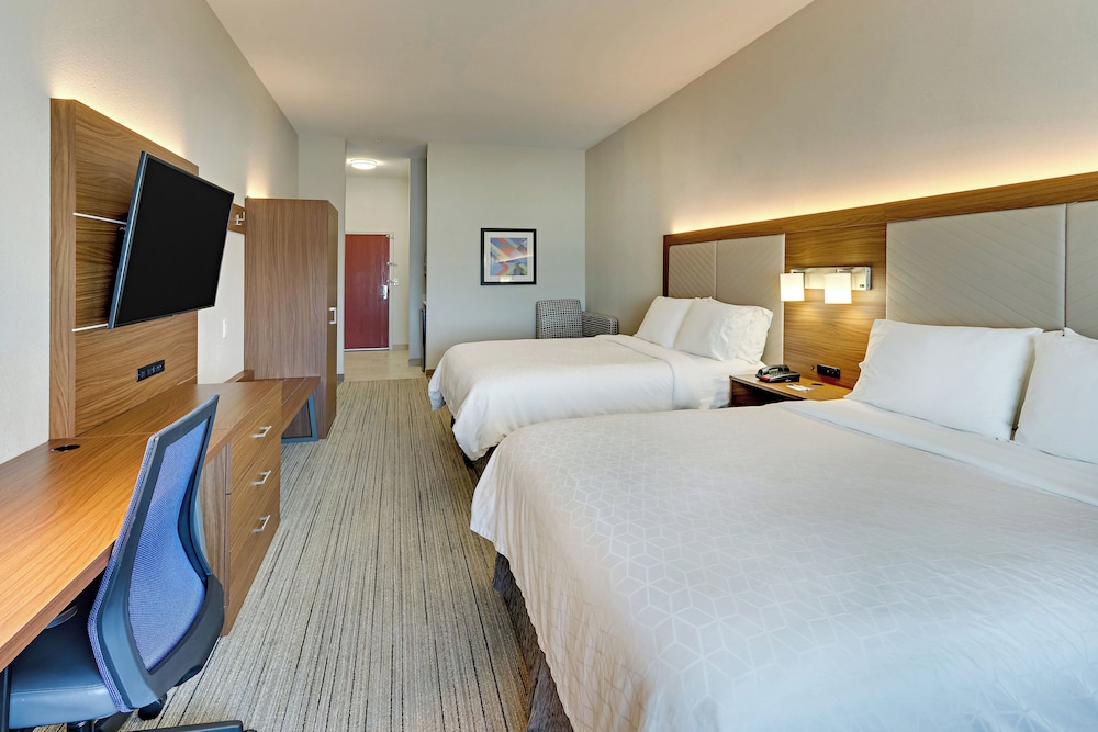 Holiday Inn Express Hotel & Suites Weatherford by IHG - photo 7
