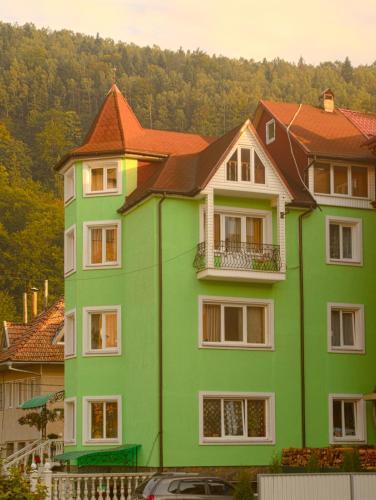 Makovytsya - carbon neutral hotel in Yaremche