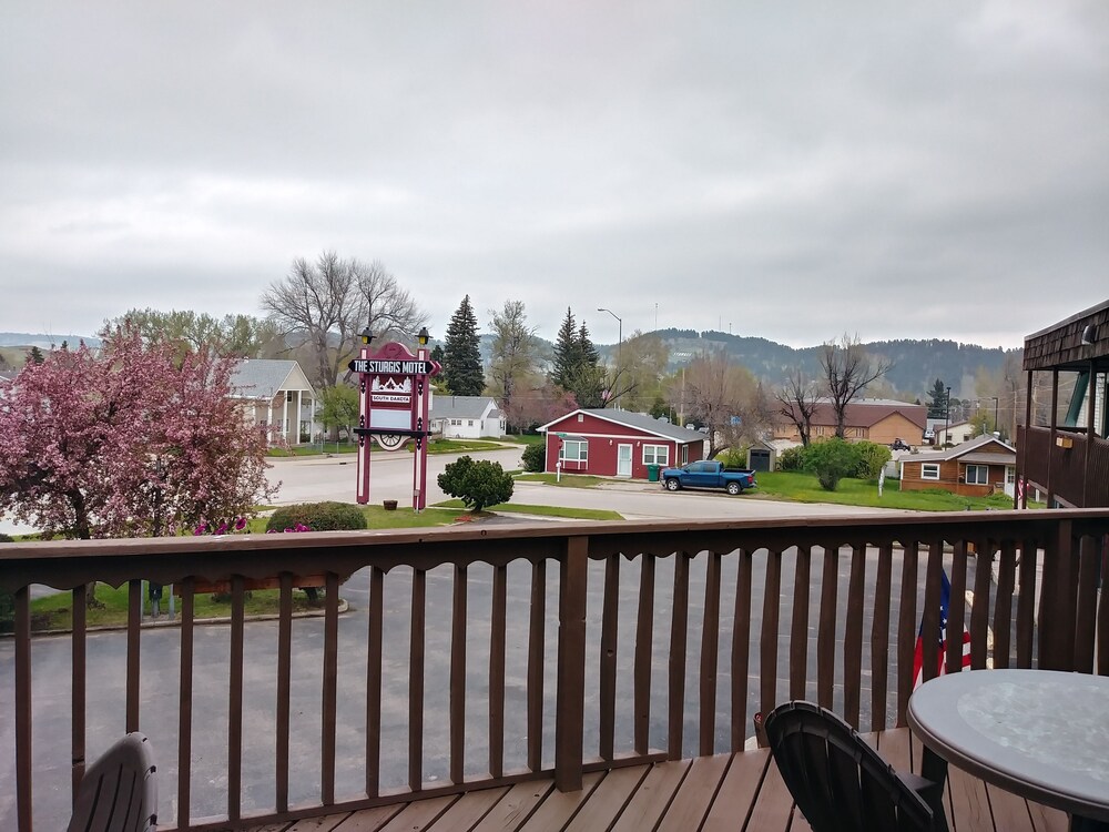 The Sturgis Motel - photo 10