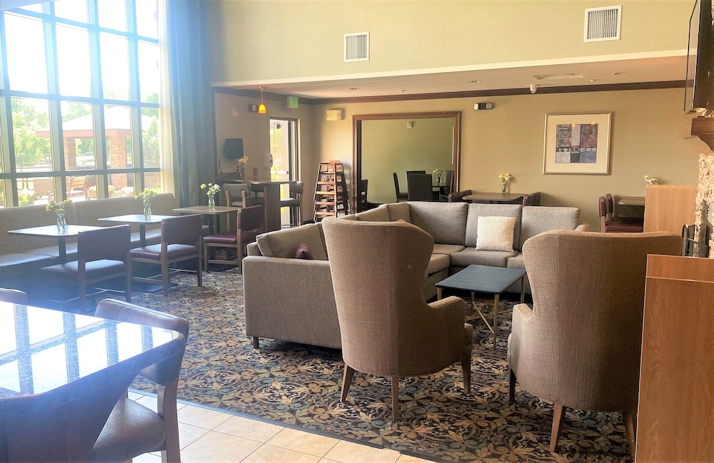 Staybridge Suites Great Falls by IHG - photo 88