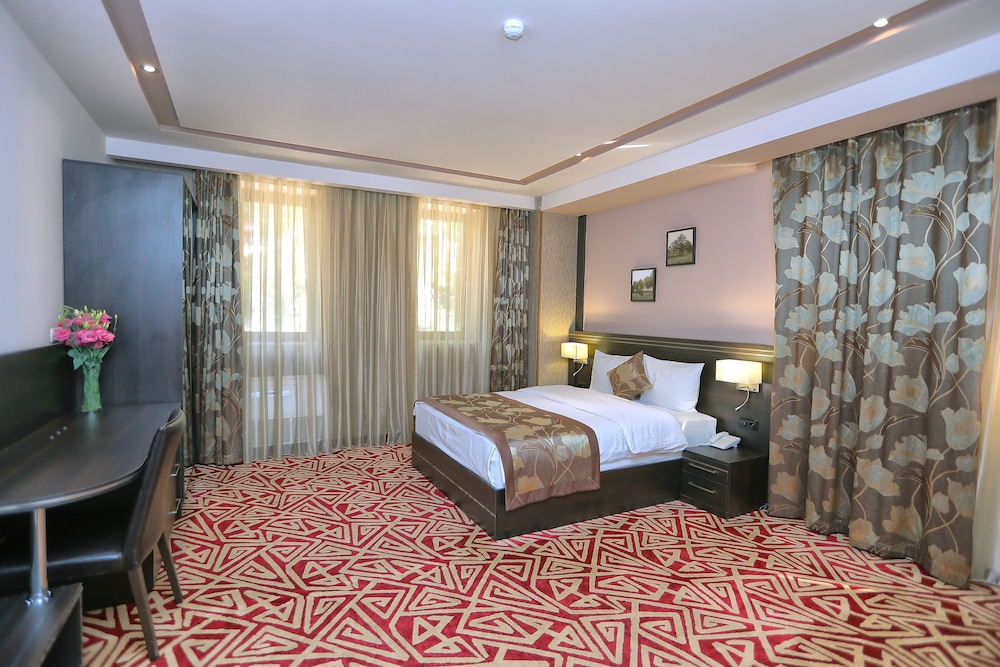 Aghveran Ararat Resort in Arzakan, Armenia