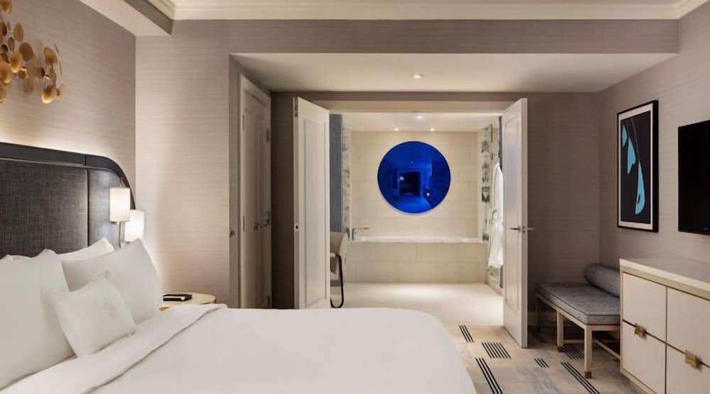 Fontainebleau Las Vegas - photo 29