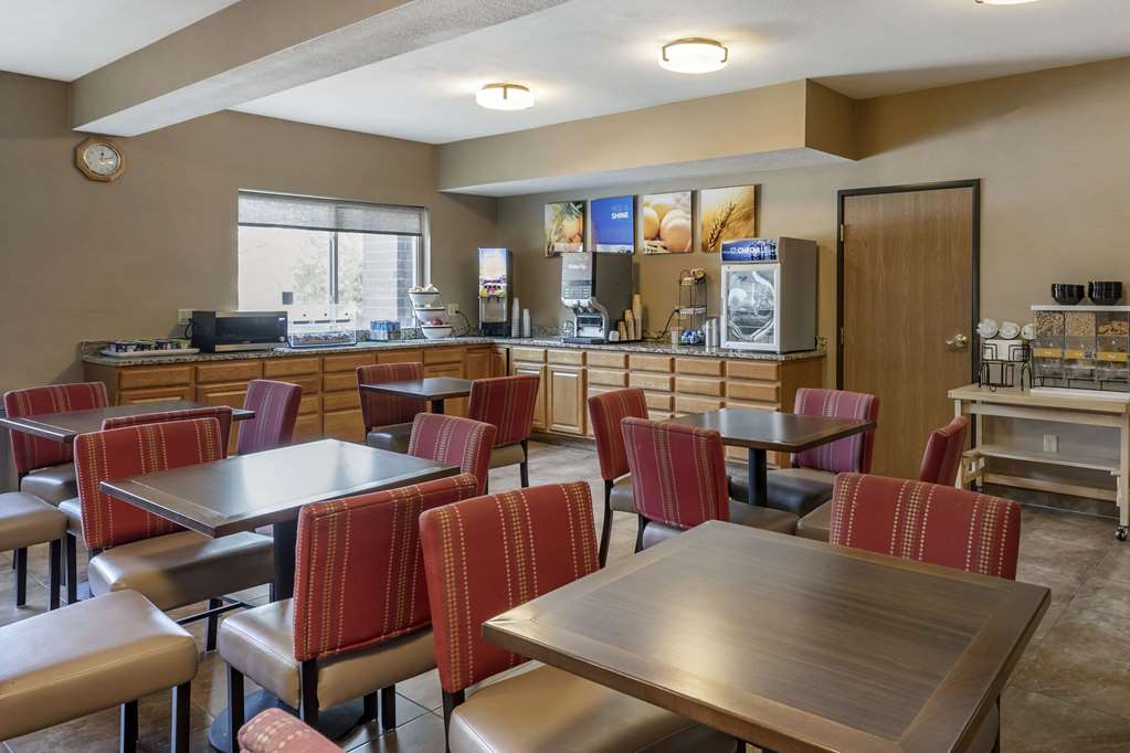Comfort Inn Denver West Arvada Station - photo 65