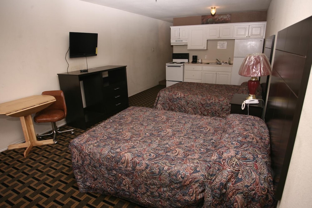 Andrews Motor Inn - photo 13