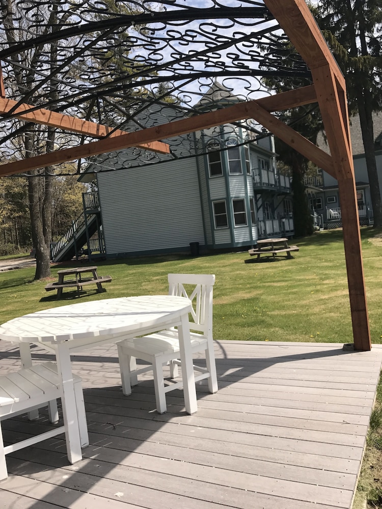 The Harbor Light Inn - photo 118