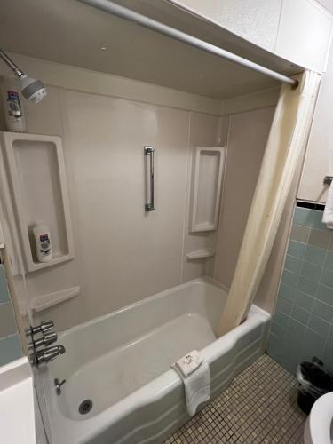 Hopwood Motel - photo 11