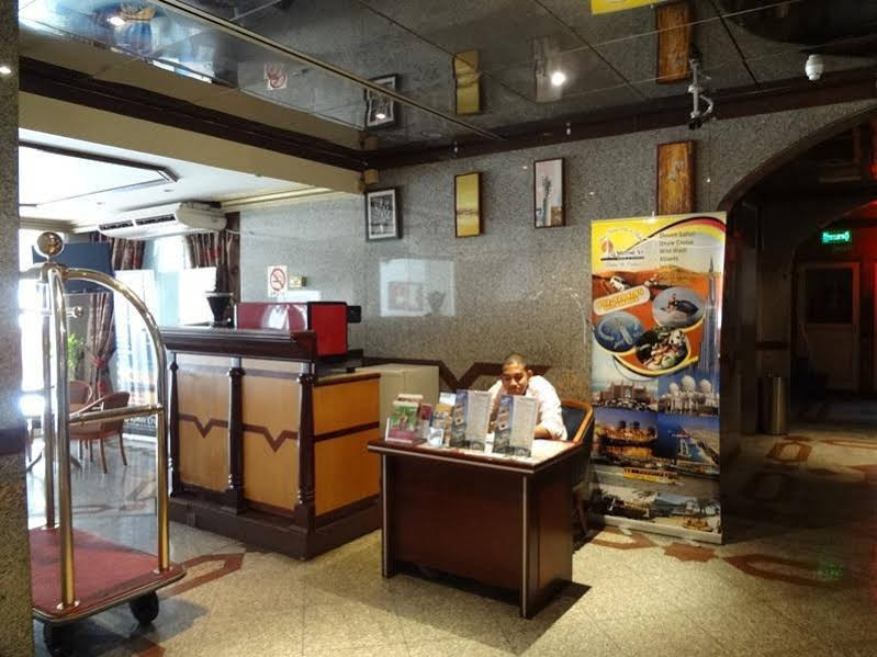 Ramee Guestline Deira Hotel