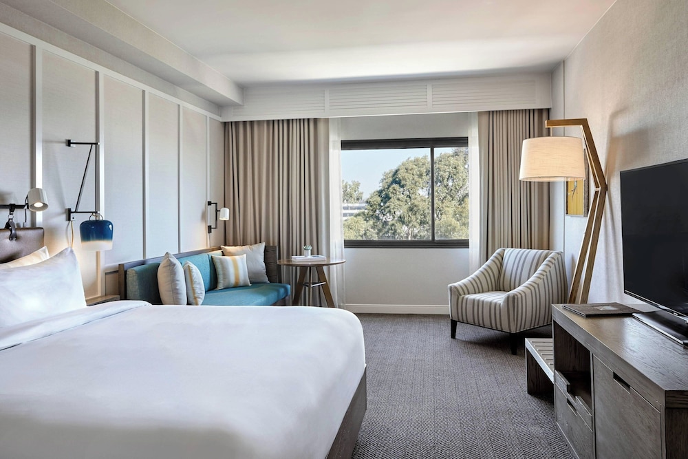 Westdrift Manhattan Beach Autograph Collection by Marriott - photo 15