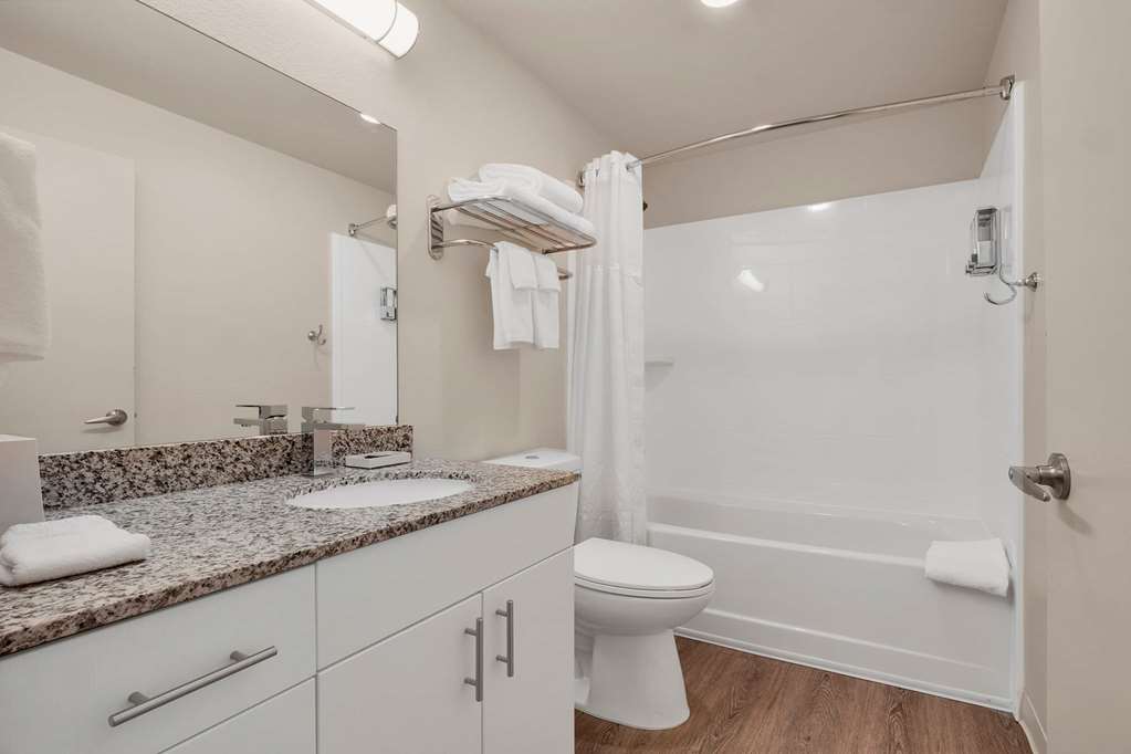 WaterWalk Extended Stay by Wyndham Charlotte Arrowood - photo 26