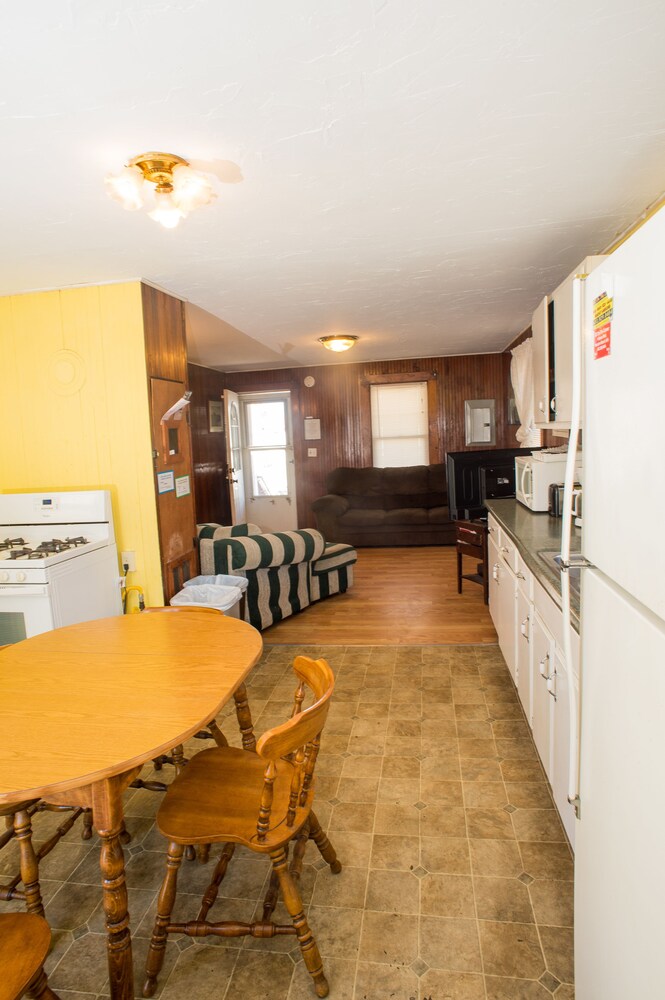 Nautical Motel and Suites - photo 56